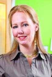Cari Clark Phelps wins Generation NEXT Rising Star of Business Award